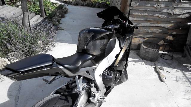 Honda CBR 1000. 1 000. ., ,  ,   