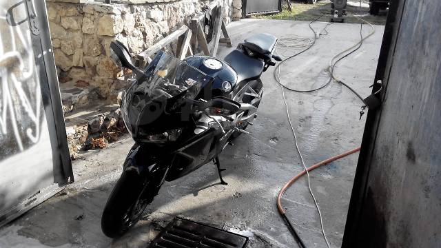 Honda CBR 1000. 1 000. ., ,  ,   