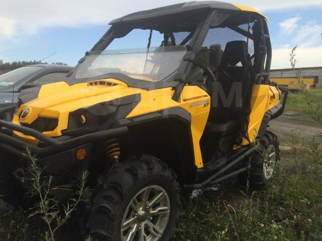 BRP Can-Am Commander XT. ,  \,   