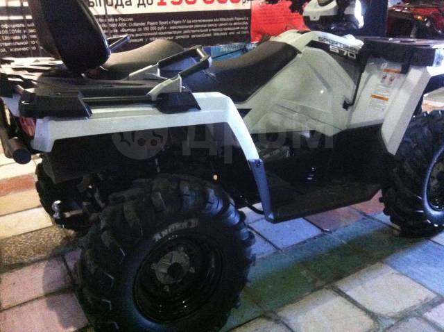 Polaris Sportsman Touring. ,  \,   