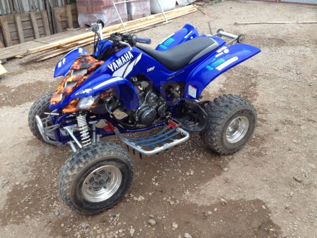 Yamaha Raptor 660. ,  \,   