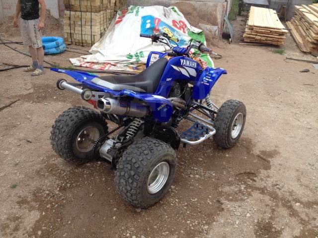 Yamaha Raptor 660. ,  \,   