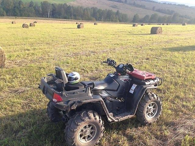 Polaris Sportsman X2 800. ,  \,   