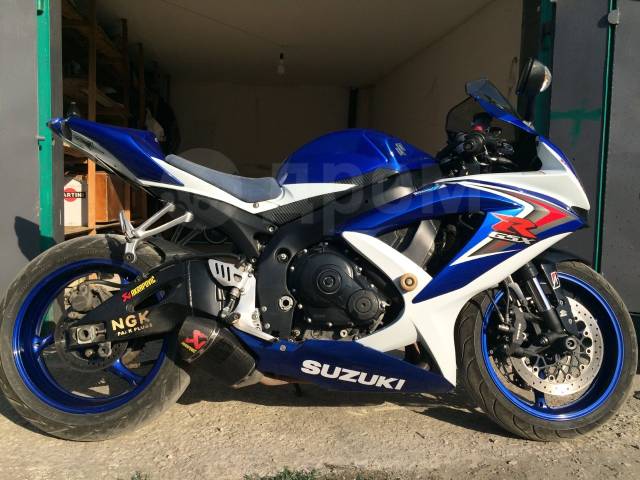 Suzuki GSX R750. 750. ., , ,   