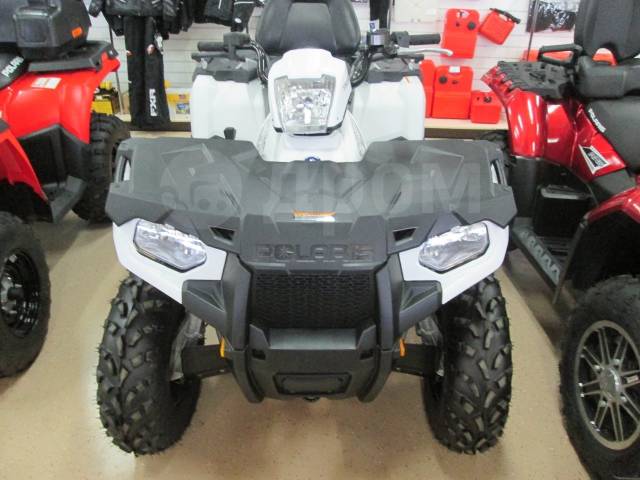 Polaris Sportsman Touring. ,  \,   