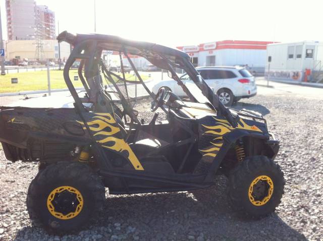 BRP Can-Am Commander 1000. ,  \,   