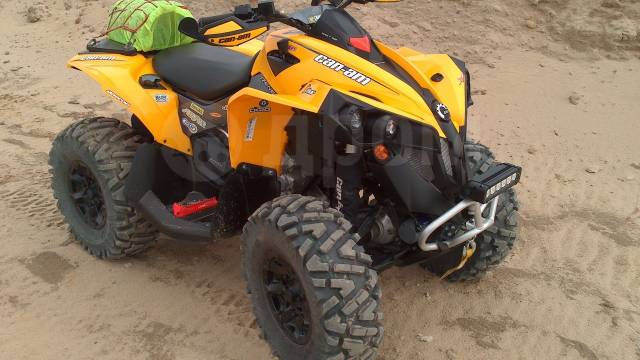 BRP Can-Am Renegade 800. ,  \,   