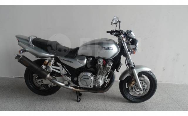 Yamaha XJR 1300 