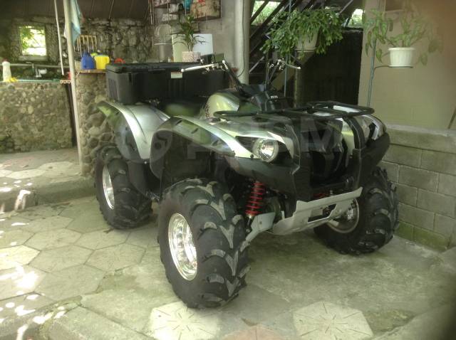 Yamaha Grizzly 700. ,  \,   