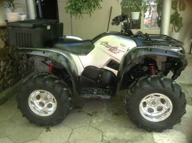 Yamaha Grizzly 700. ,  \,   