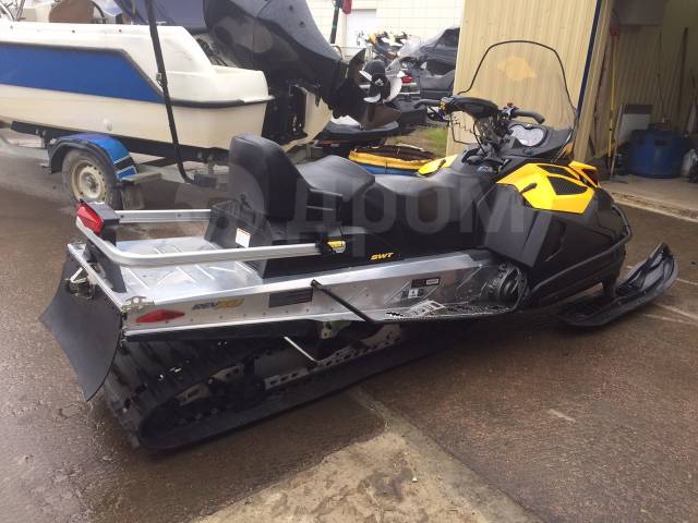 BRP Ski-Doo Skandic SWT 600 H.O. E-TEC. ,  ,   