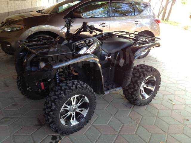 Yamaha Grizzly 700. ,  \,   