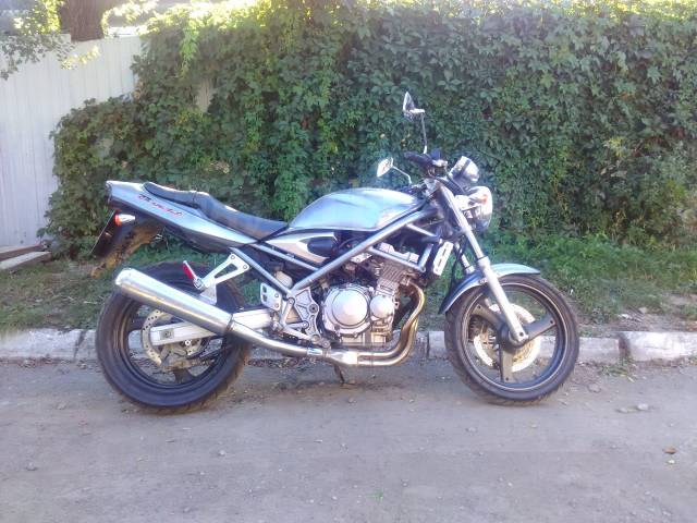 Suzuki GSF 250 1997.