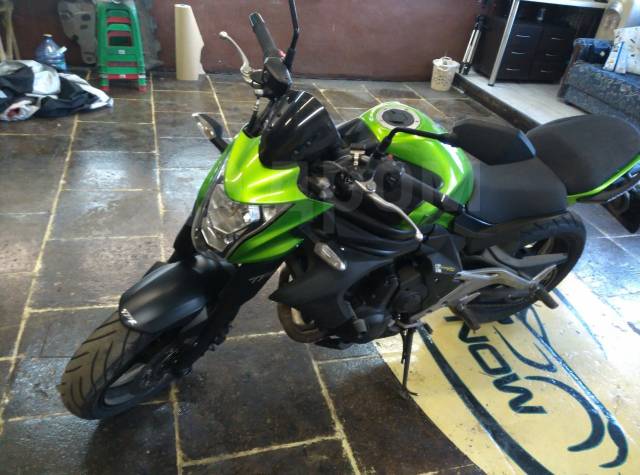 Kawasaki ER-6n. , ,   