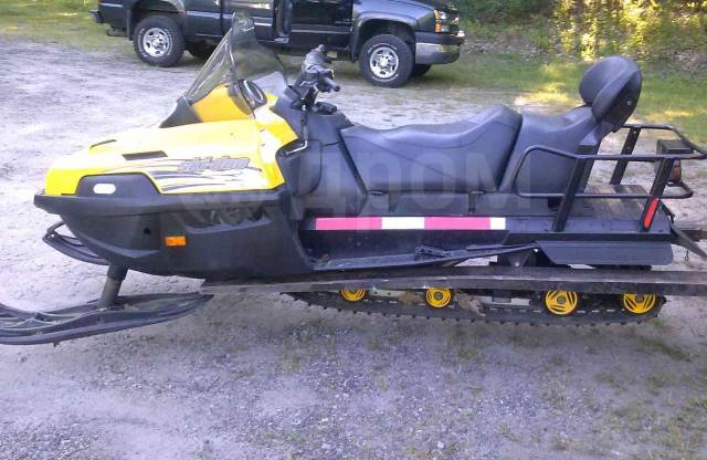 BRP Ski-Doo Skandic SWT V-800. ,  ,   