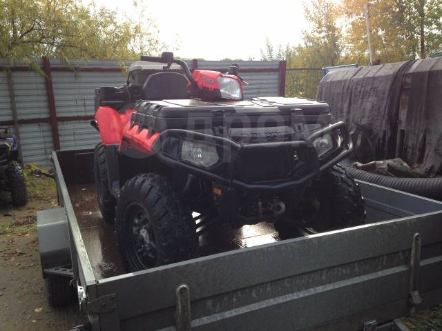 Polaris Sportsman X2 550. ,  \,   