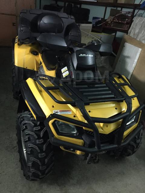 BRP Can-Am Outlander Max 650. ,  \,   