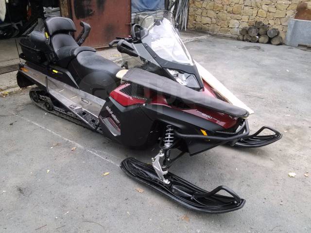 2014 Ski Doo Expedition se 1200