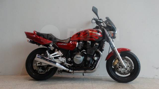 Yamaha XJR 1200 