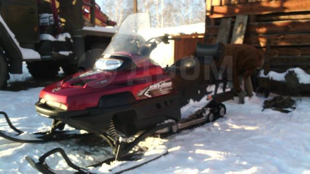 BRP Ski-Doo Expedition V-800. ,  ,   