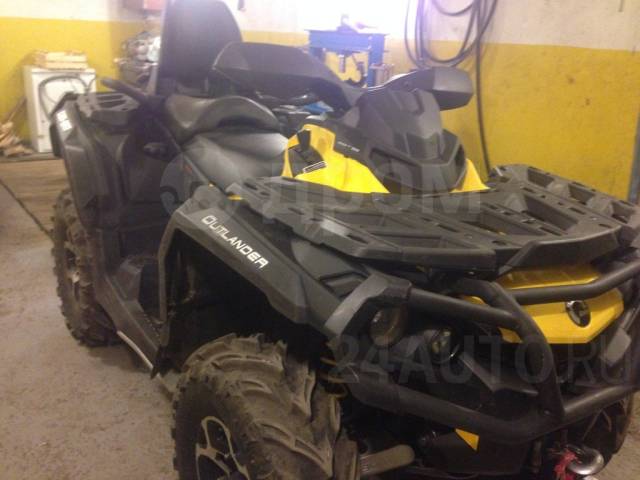 BRP Can-Am Outlander Max 650. ,  \,   