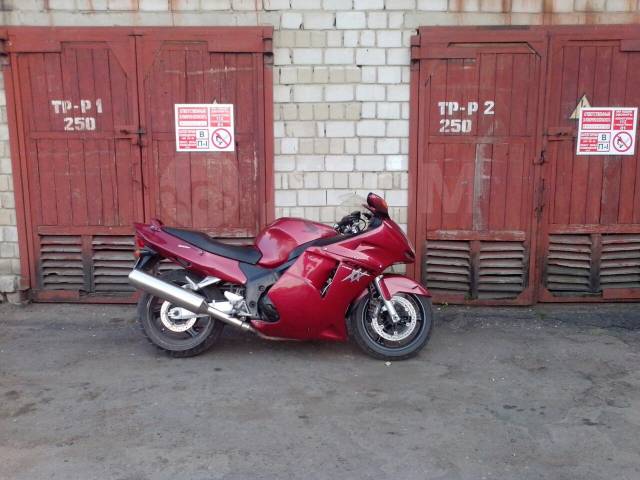 Honda CBR 1100XX. 1 137. ., , ,   