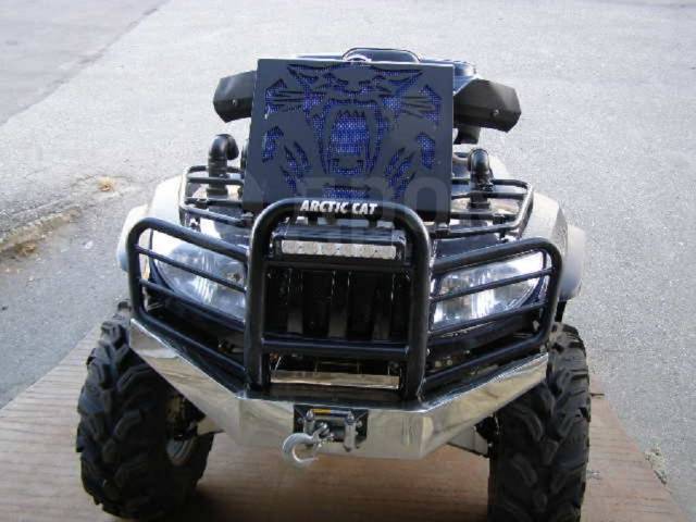 Arctic Cat TRV 1000. ,  \,   