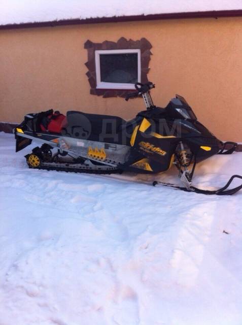 BRP Ski-Doo Summit Everest. ,  ,   