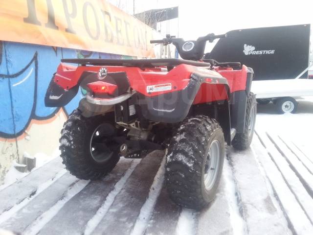 BRP Can-Am Outlander 400. ,  \,   