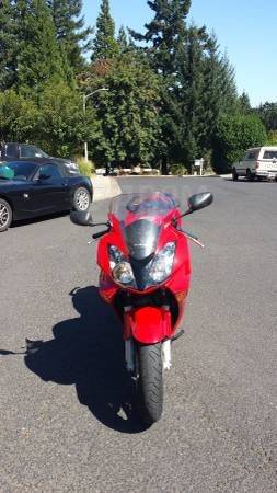 Honda VFR 800. 800. ., , ,  .     