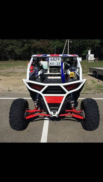 Polaris Ranger RZR XP 900. ,  \,   