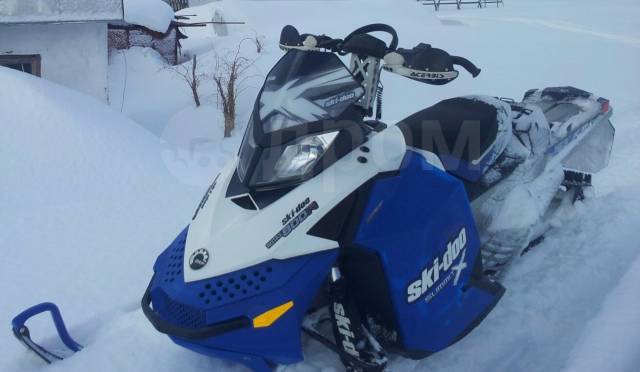 BRP Ski-Doo Summit X. ,  ,   