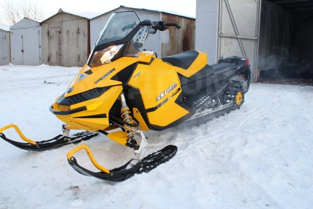 BRP Ski-Doo Summit 800. ,  ,   