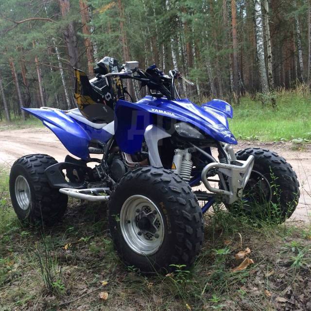 Yamaha YFZ 450. ,  \,   