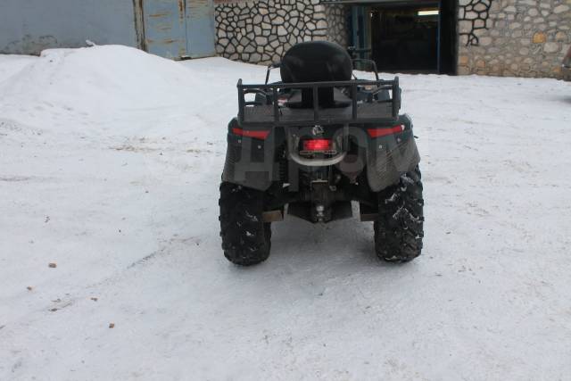 BRP Can-Am Outlander Max 400. ,  \,   