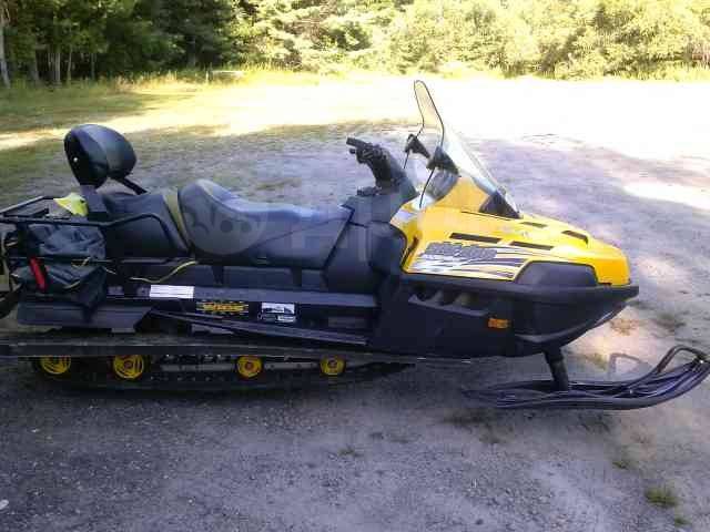 BRP Ski-Doo Skandic SWT V-800. ,  ,   