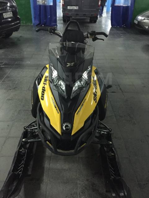 BRP Ski-Doo Summit XM 154 800 E-Tec. ,  ,   