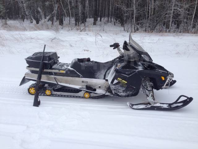 BRP Ski-Doo Expedition. ,  ,   