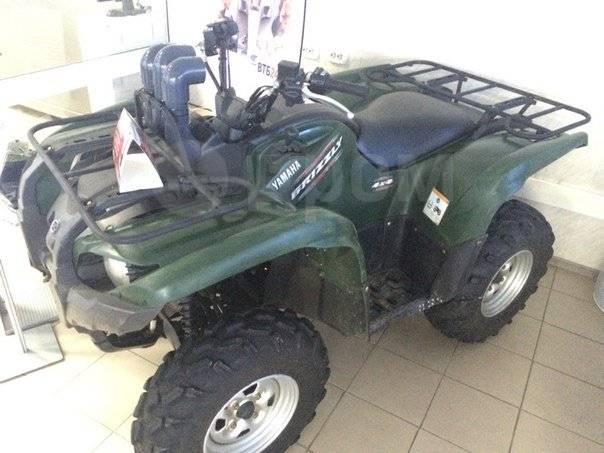 Yamaha Grizzly 700. ,  \,   