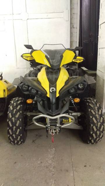 BRP Can-Am Renegade 800. ,  \,   