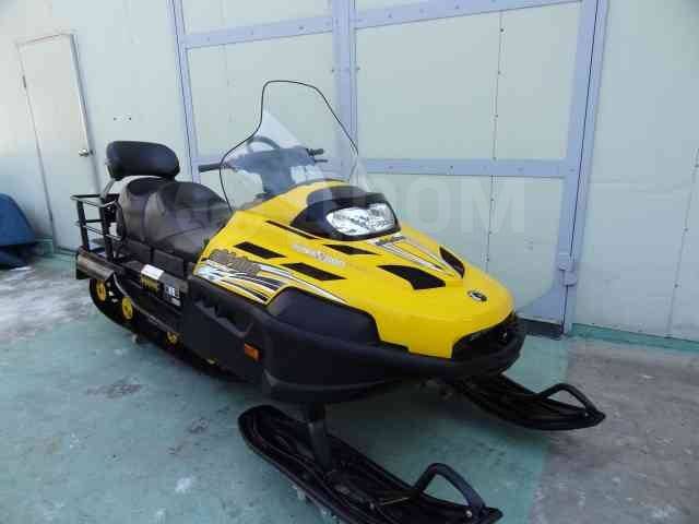 BRP Ski-Doo Skandic SWT V-800. ,  ,   