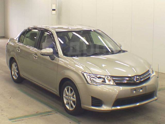 Toyota Corolla Axio 2013