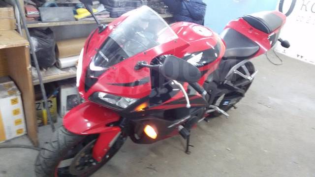 Honda CBR 600RR. , ,   