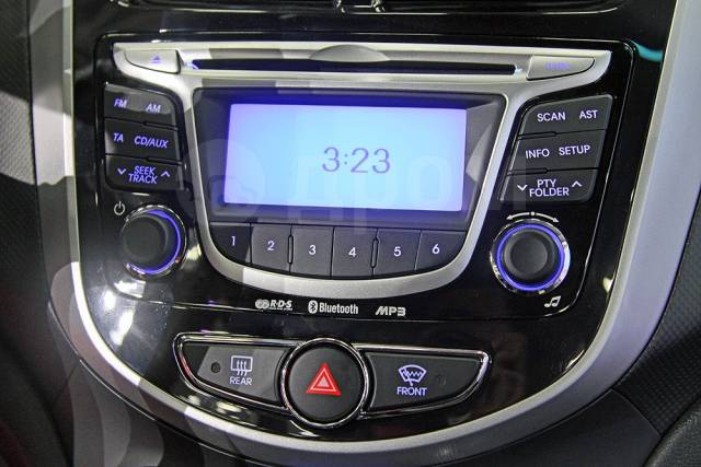 Как снять магнитолу солярис 2013 Магнитола оригинальная с USB и AUX Hyundai Solaris, другой, новый, в наличии. Це