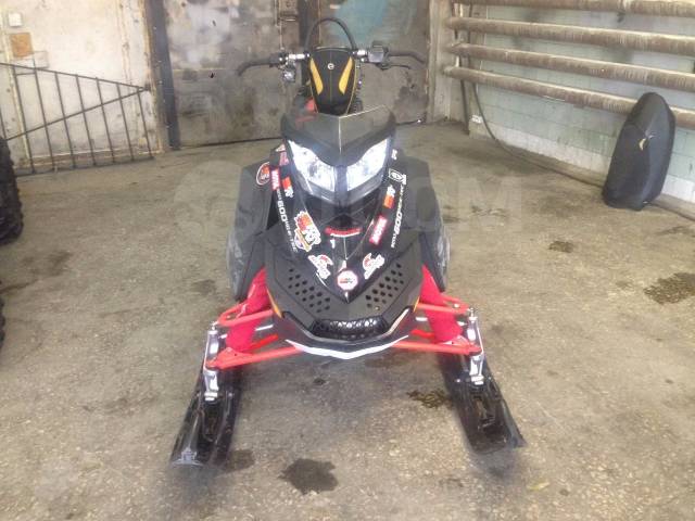 BRP Ski-Doo Summit X 154 600 H.O. E-TEC. ,  ,   