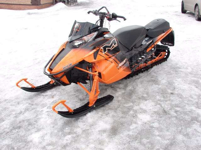 Arctic Cat M 8000 Limited. ,  ,   