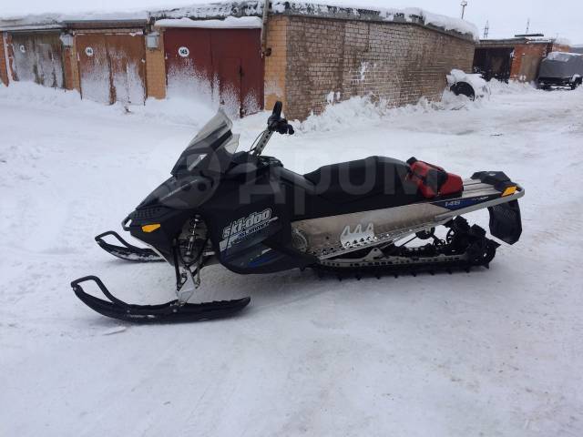 BRP Ski-Doo Summit Everest 600 H.O. E-TEC. ,  ,   