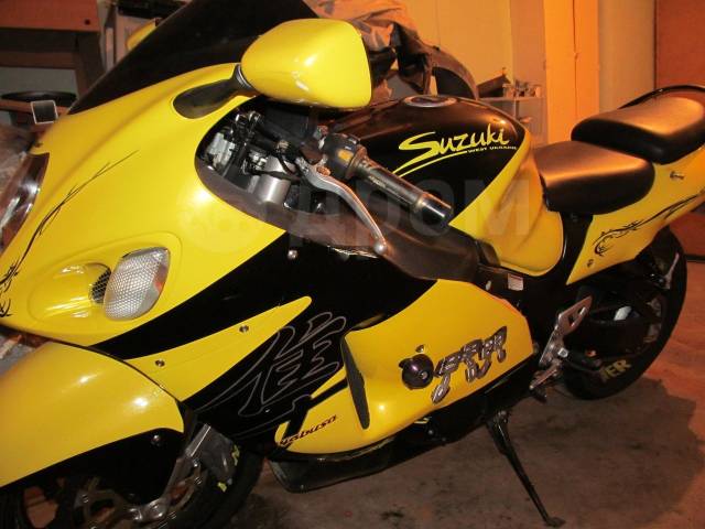 Suzuki GSX 1300R. 1 300. ., , ,   