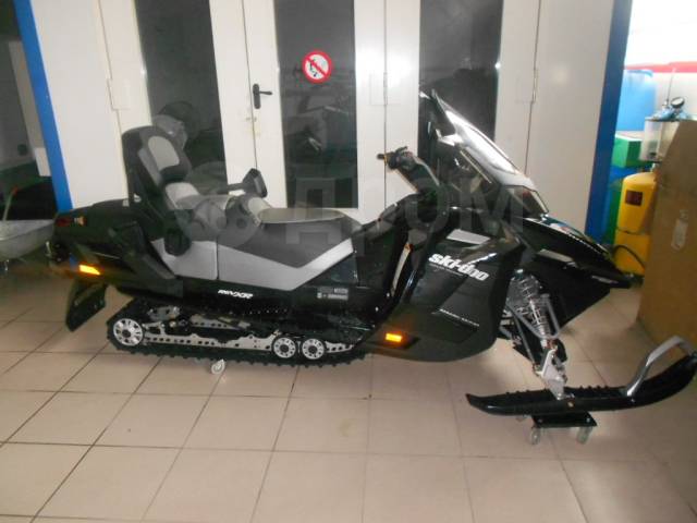 BRP Ski-Doo Grand Touring SE 1200 4-TEC. ,  ,   