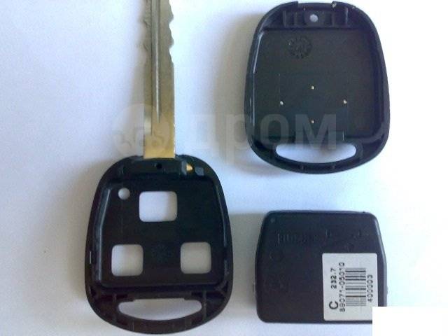 Купить Ключ Тойота с транспондером в Москве по цене: 5 000₽ — частное ...